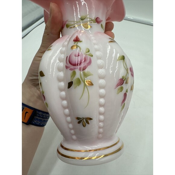 Fenton Pink Art Glass Vase - Picture 3 of 8
